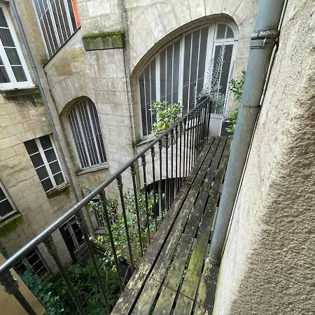 Loft De Charme Au Coeur Du Centre Historique Apartment